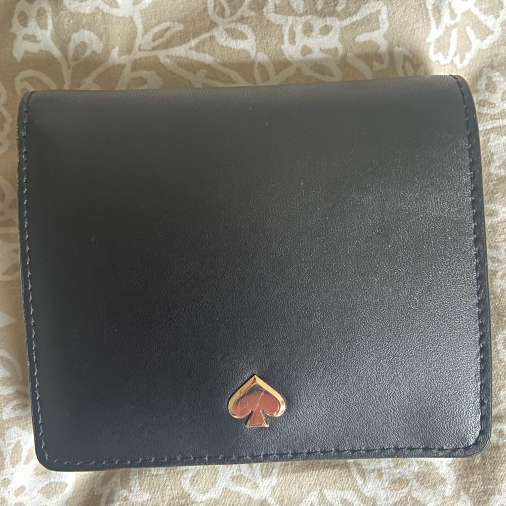 Kate Spade Women’s black wallet